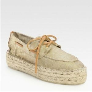 Tory Burch Platform Boat Shoes- Size 7